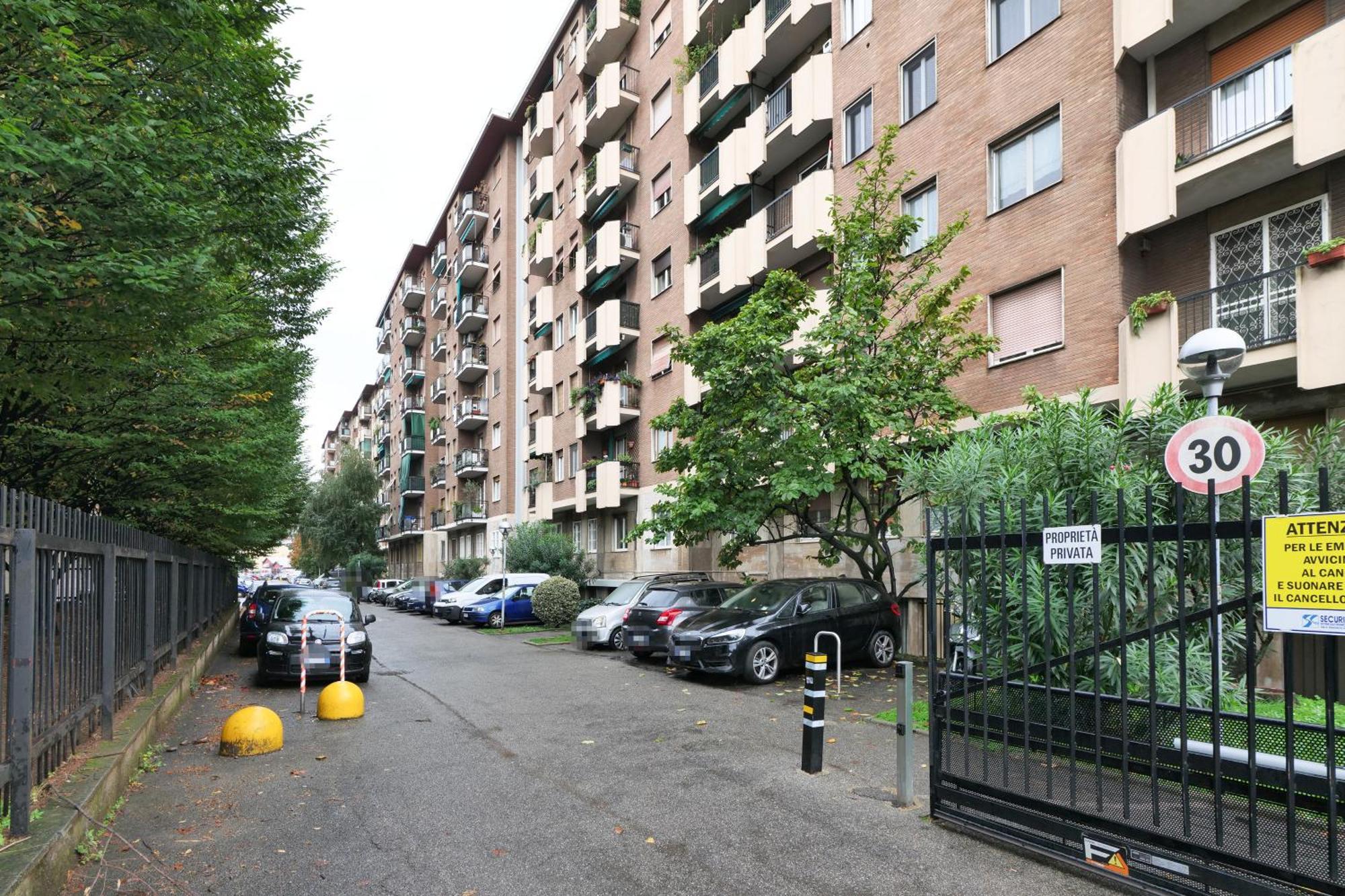 Primopiano - Fabriano Appartement Milaan Buitenkant foto